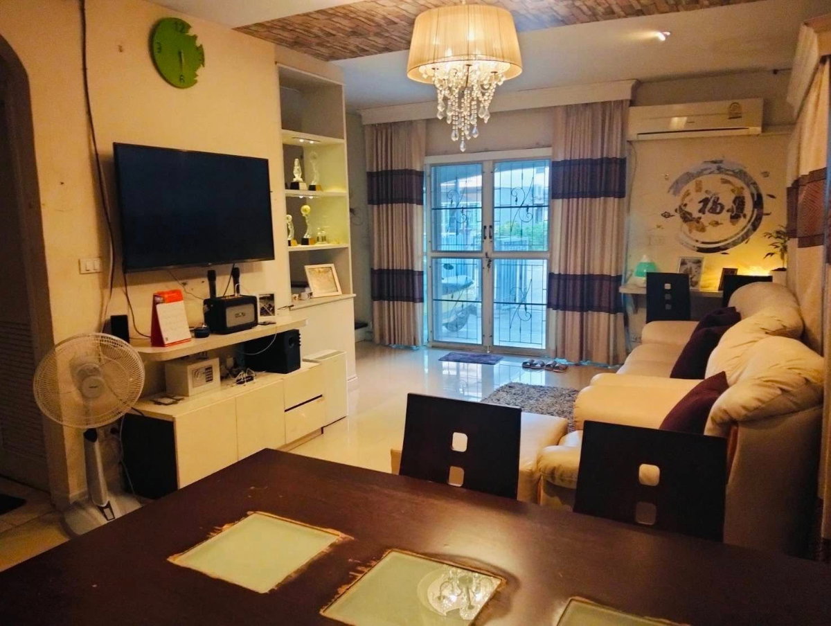 รูป ปล่อยบ้านเช่าด่วน หมู่บ้าน เดอะ คอนเนค วัชรพล - เพิ่มสิน ซอยเพิ่มสิน 62 ติดถนนใหญ่ หลังริม พร้อมเฟอร์ - รูปที่ 6/10