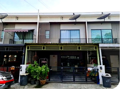 ทาวน์โฮม สมุทรปราการ : BP00793 ขายทาวน์เฮ้าส์ หมู่บ้าน เดอะคอนเนค ตำบล ราชาเทวะ อำเภอ บางพลี จังหวัด สมุทรปราการ