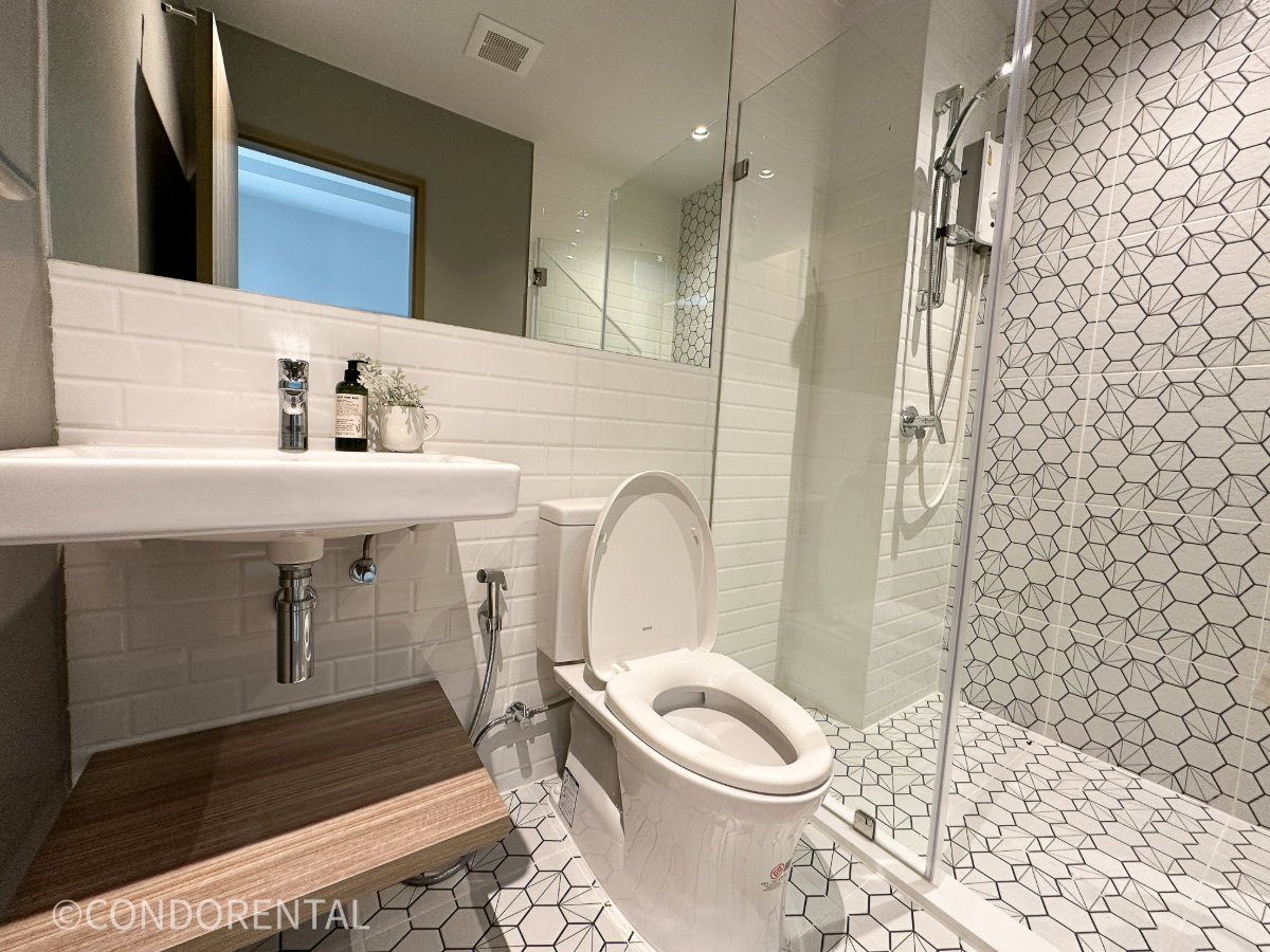 รูป  Altitude Unicorn Sathorn - Thapra ห้องสวย ราคาดี สอบถามเพิ่มเติมได้ที่ Line @condorental - รูปที่ 12/15