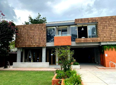 Retail spaces for rent Sukhumvit Road : Shop for rent Soi Ekkamai 6    Type Plant Based Community Mall