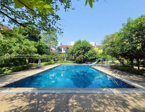 รูป ขายทาวน์โฮม​ 3 ชั้น Private villa โลเคชั่นดี  ราคาถูกที่สุดในย่าน - รูปที่ 8/10