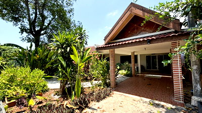 บ้านเดี่ยว ชลบุรี : 2 Bedroom House for Sale in Bang Sare Sattahip
