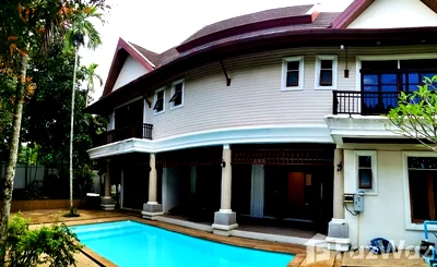 Houses for rent Phuket : 2 Bedroom Villa for rent at Private Havana 1367420