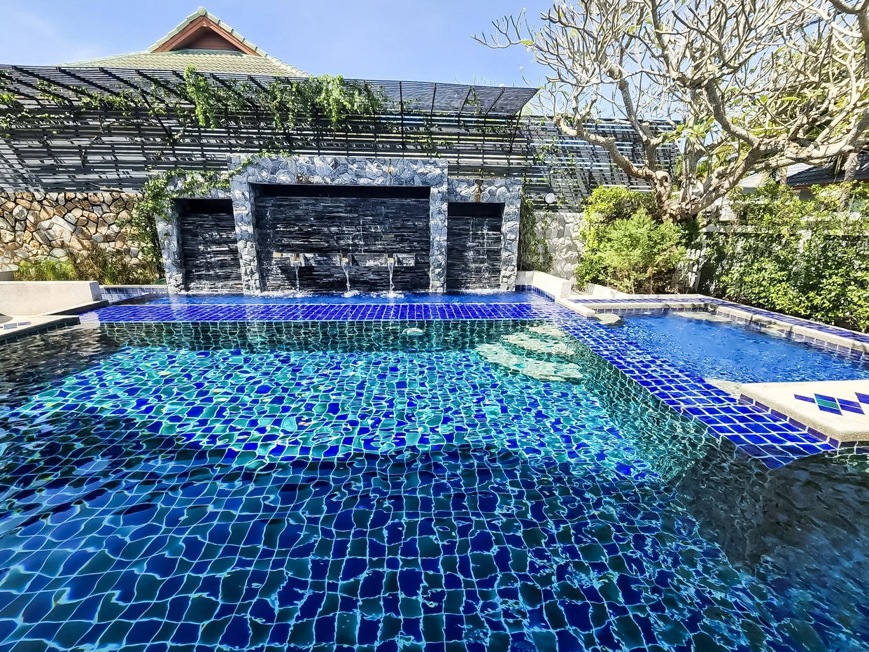 รูป East Pattaya Pool Villa for Sale 3 Bedroom Large Private Pool - รูปที่ 2/16