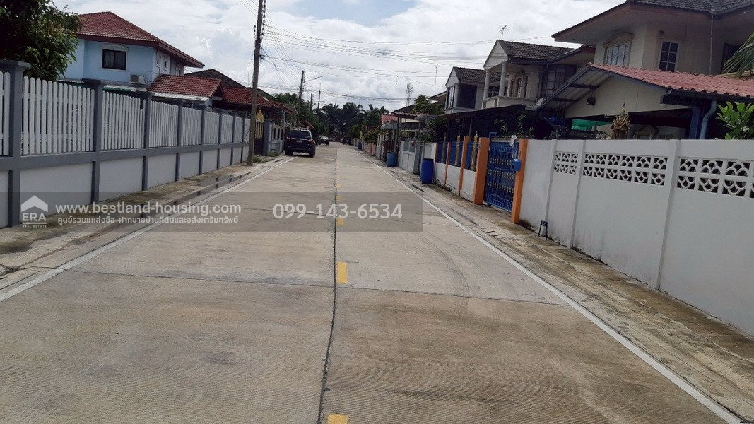 รูป ขายบ้านเดี่ยว2ชั้น หมู่บ้านพรหมพิทักษ์2 ขาย2.9ล้าน ถูกมาก โครงการติดถนนใหญ่ พุทธมณฑลสาย4 ใกล้ถนนเพชรเกษมและใกล้แยกพุทธสาคร - รูปที่ 7/8