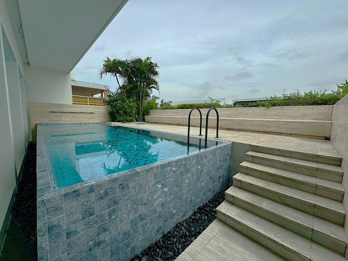 รูป บ้านหรูพร้อมสระว่ายน้ำส่วนตัว เอกมัย-รามอินทรา ** NO CO-AGENT ** - รูปที่ 20/44