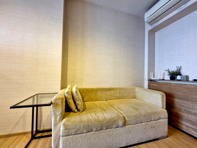 คอนโดให้เช่า : เช่าด่วน !! Rhythm Sathorn 1 ห้องนอน 35 ตร.ม. ตกแต่งครบ สวย ห้องหายาก วิวว้าว ราคาดี เพียง 17,000 บาทเท่านั้น  