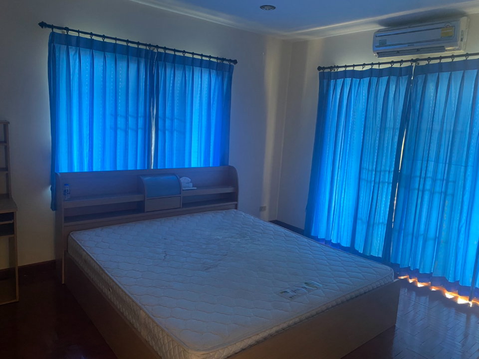รูป ให้เช่าบ้านเดี่ยว 3 ห้องนอน 3 ห้องน้ำ หมู่บ้านกาญจน์กนก 1 สันกำแพง - รูปที่ 4/5