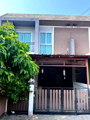 ทาวน์โฮม ชลบุรี : ขายทาวน์เฮาร์ ไอคอน ทาวน์ อ่างศิลา ( 38 ตร.ว) 