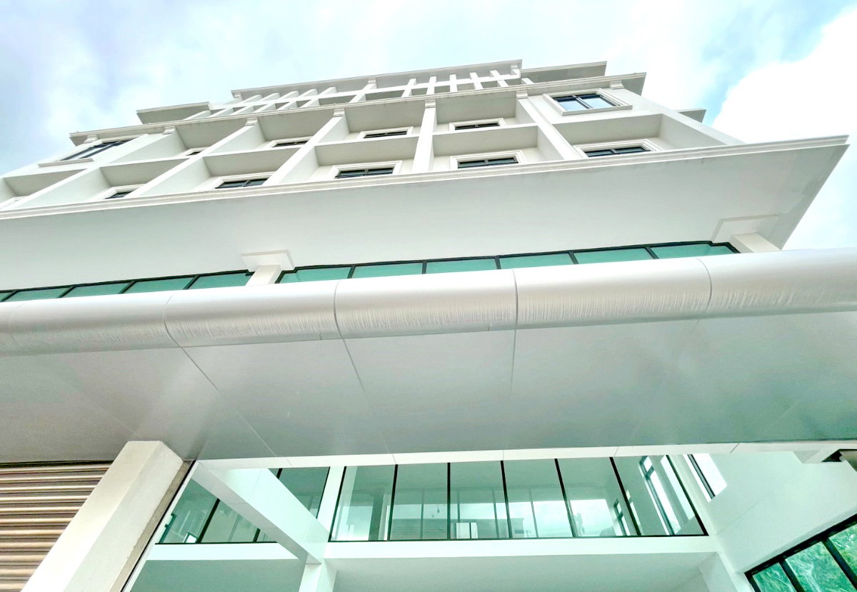 picture H0735, Office Building for Sale at Lat Phrao-Bang Kapi - 1/2