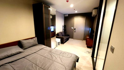 Condos for rent :  For Rent Life Asoke Hype Near MRT