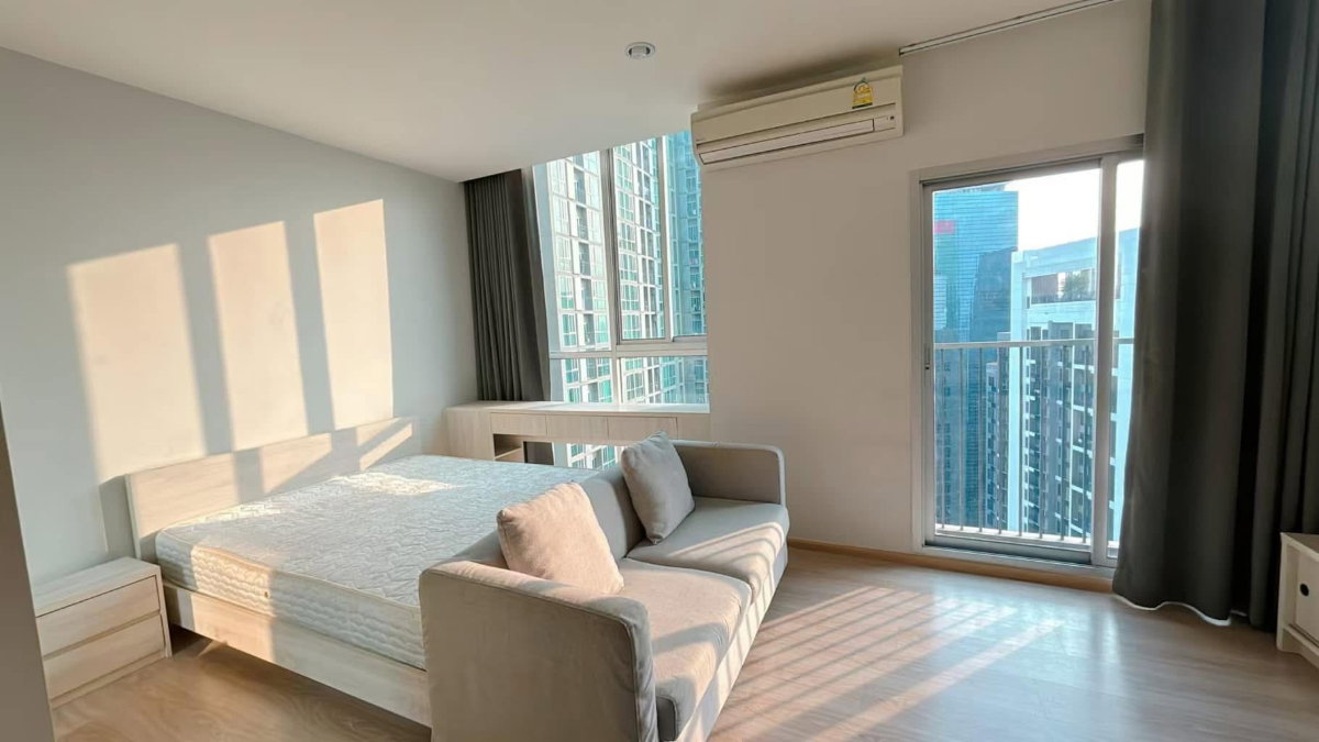 picture 🔥 Noble Revolve Ratchada: Beautiful room, next to MRT, ready to move in - 3/10