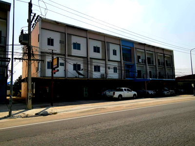 อาคารพาณิชย์ ชลบุรี : อาคารพาณิชย์ 35 ตร.วา อาคารพาณิชย์ บางละมุง ชลบุรี บางละมุง ชลบุรี 2.9M