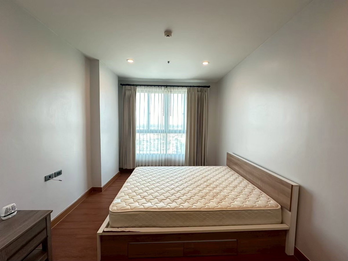 รูป ขายด่วน คอนโด The Rise Residence 2 ห้องนอน ห้องมุม ขนาด 52.69 ตร.ม. ชั้น 29  ราคา 3.8  ล้านบาท  - รูปที่ 4/15