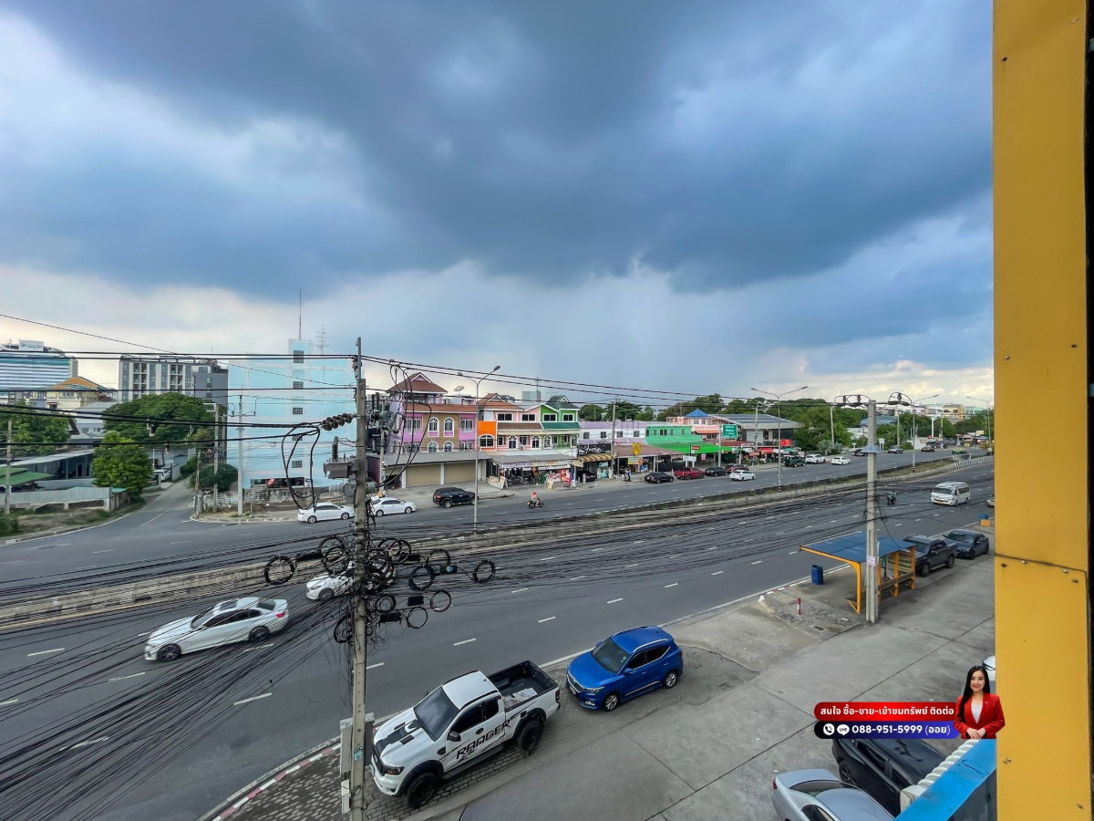 รูป อาคารพาณิชย์ 3.5 ชั้น + ชั้นใต้ดิน  ติดถนนรัชดา-รามอินทรา (ปากซอยนวมินทร์ 74)  - รูปที่ 4/22
