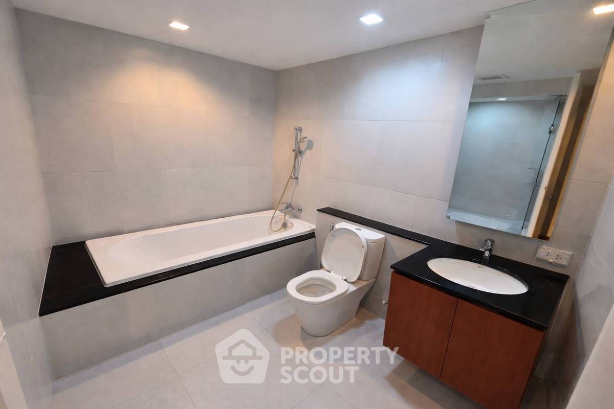 รูป คอนโด 2-ห้องนอน ที่ อมันตา ลุมพินี ใกล้ MRT คลองเตย (ID 2812425) - รูปที่ 6/7