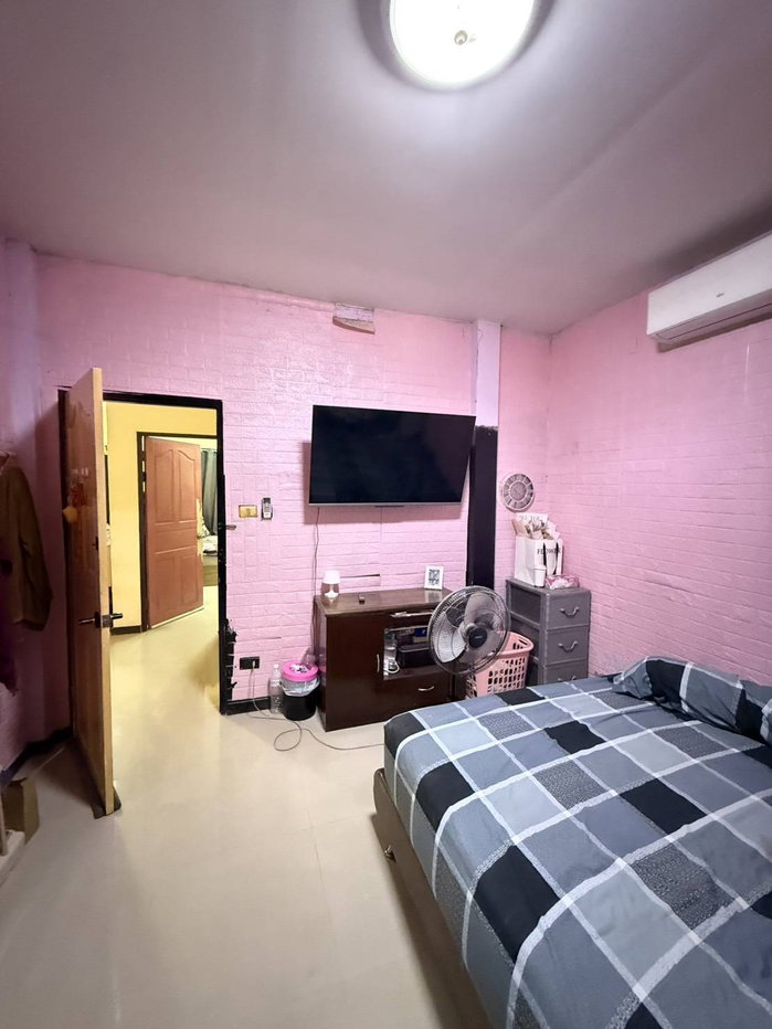 รูป 3 Bedroom House for Sale in Si Racha Chonburi - รูปที่ 3/6