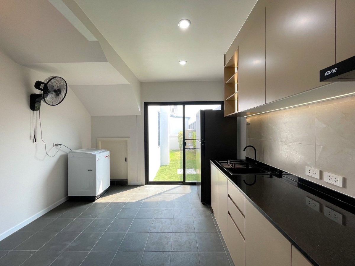 รูป ✨ให้เช่า บ้านเดี่ยว  พิมนารา ศรีนครินทร์-บางนา ✨LineID: @Propvel (มี@ ข้างหน้า)✨ - รูปที่ 13/13