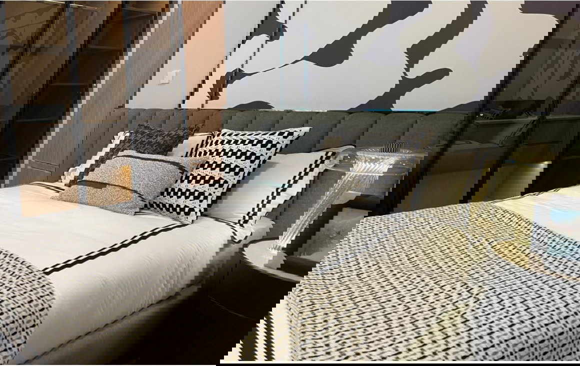 รูป ให้เช่าบ้านเดี่ยว โครงการ มัณฑนา บางนา กม.15  **190,000 บ./ด. **   4นอน5น้ำ 1ห้องแม่บ้าน 4ที่จอดรถ   พท. 90 ตร.ว.  พท.ใช้สอย 280 ตร.ม.  - รูปที่ 9/16