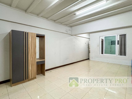 Condo for Sale Asean Tower, 1 bed 1 bath 30 sqm Near BTS Phra Khanong Sukhumvit Pridi Banomyong Khlong Tan Rama IV Expressway : KT26S-006