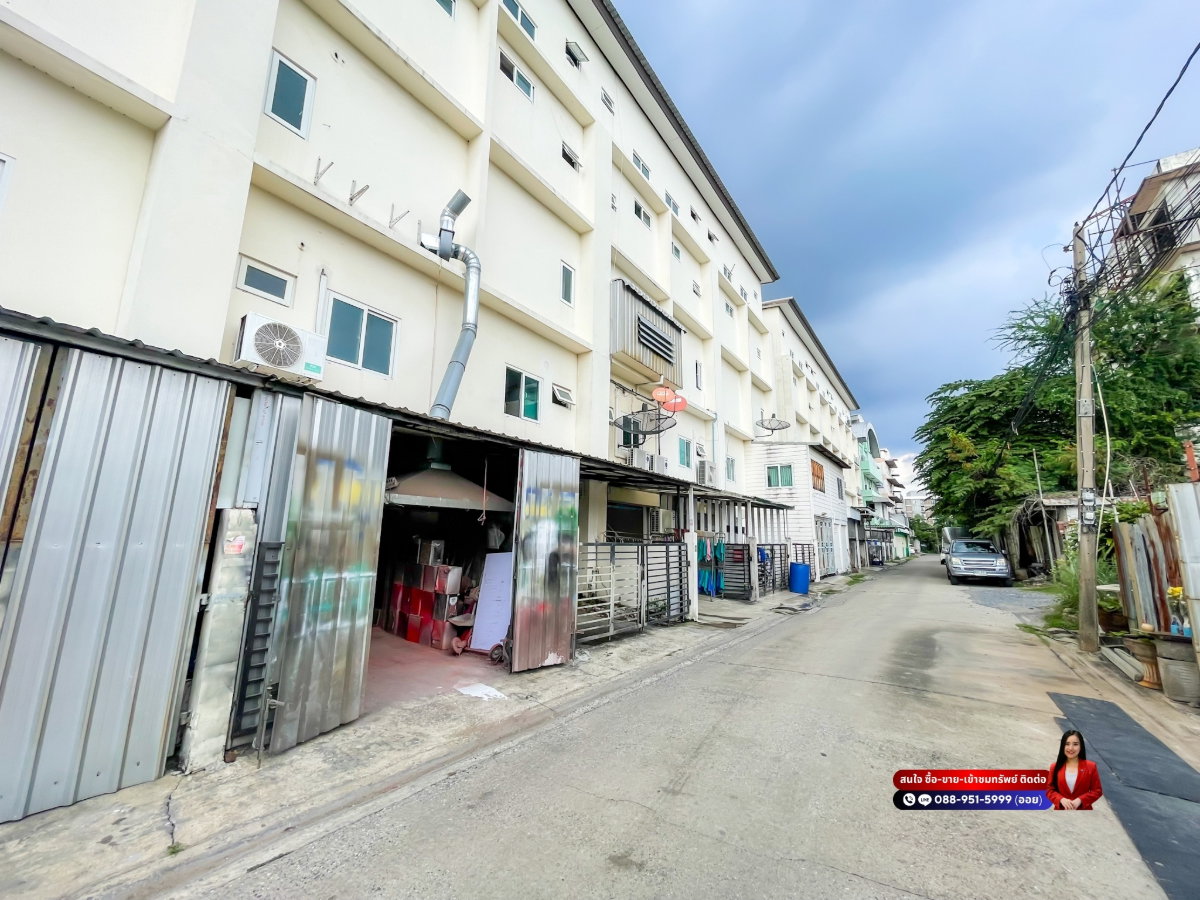 รูป อาคารพาณิชย์ 3.5 ชั้น + ชั้นใต้ดิน  ติดถนนรัชดา-รามอินทรา (ปากซอยนวมินทร์ 74)  - รูปที่ 13/22