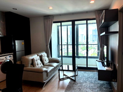 Condos for rent : Code: 26KJ1907  for rent IDEO Wutthakat 🔥🔥 Line ID: @kjcondo (with @)🔥🔥