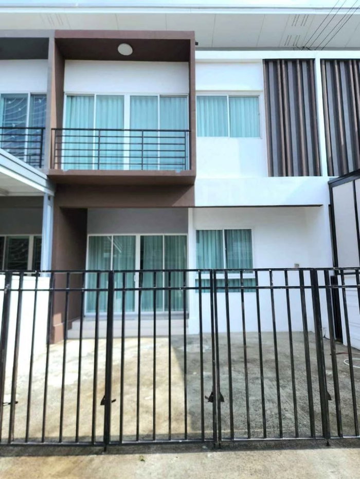 รูป 🔅ขาย Town home หมู่บ้าน ดีคิวบ์ นวนคร💥 ราคาถูก💥 - รูปที่ 12/12