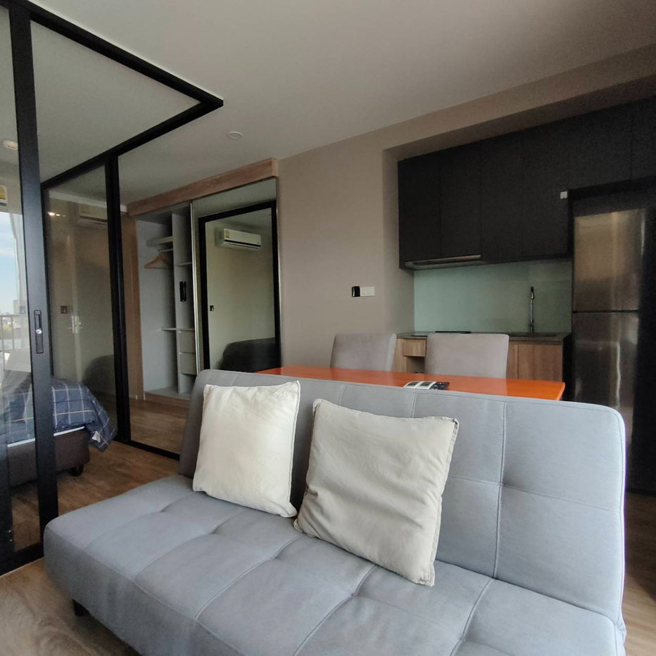 รูป 💙💛❤️(For Rent)Blossom Condo Sathorn Charoenrat 🚝 BTS สุรศักดิ์(มีรถตู้รับส่ง) - รูปที่ 2/9