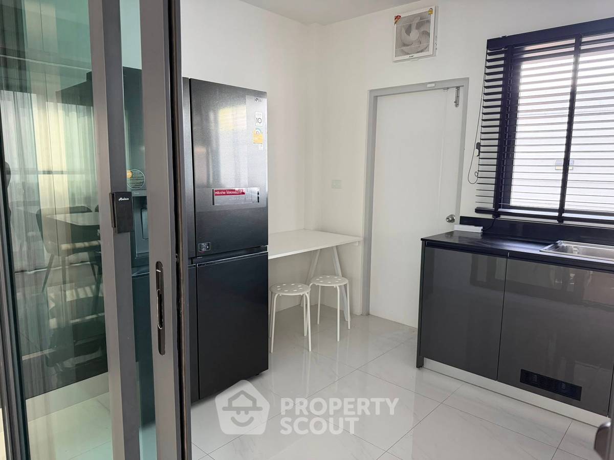 รูป บ้าน 4-ห้องนอน ที่ เดอะ ซิตี้ บางนา ใน บางแก้ว (ID 2813264) - รูปที่ 17/24