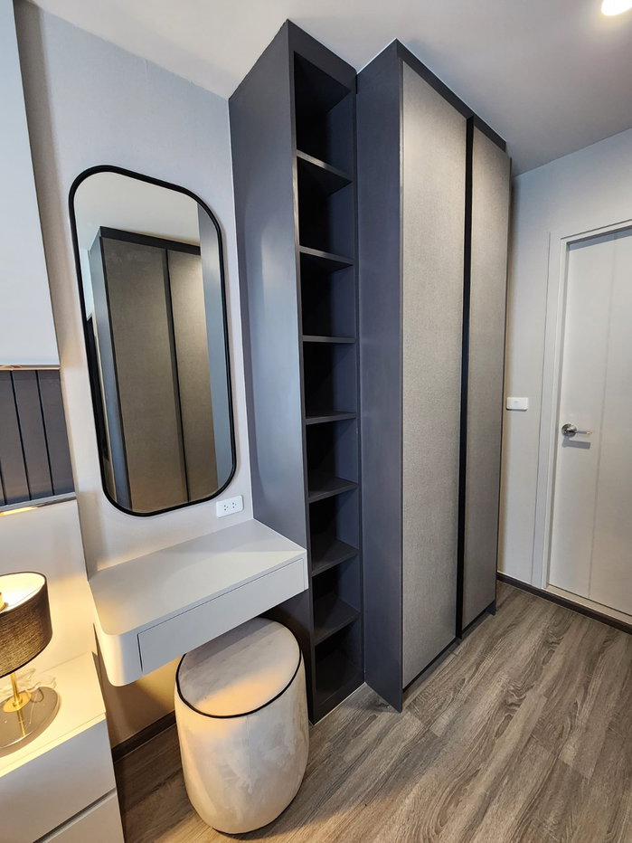 picture Ideo Chula Samyan【𝐒𝐄𝐋𝐋 & 𝐑𝐄𝐍𝐓】🔥Modern-style room with a coordinated color scheme, spacious interior.🔥 Contact Line ID: @hacondo - 4/10