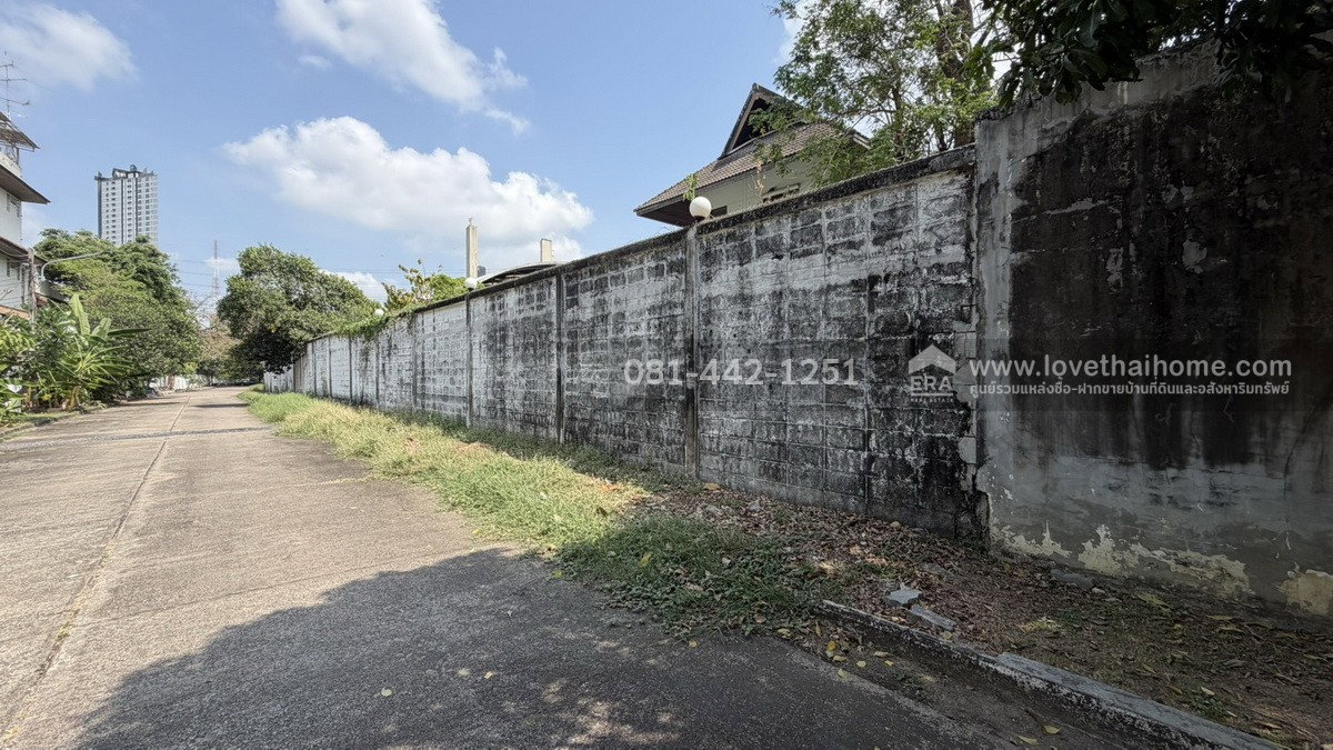 รูป ขายที่ดินถนนพัฒนาการ56 หมู่บ้านเอื้อสุขแมนชื่นพาร์ค พื้นที่ 987 ตรว. ราคาถูกจริงๆ ขายเพียง 120,000 บาท/ตรว.ใกล้ bts สถานีพัฒนาการและแอร์พอร์ตลิ้งค์ - รูปที่ 9/16