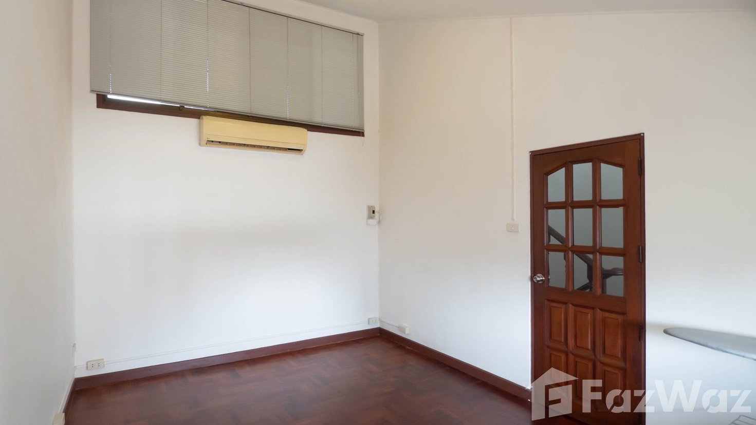 รูป ทาวน์เฮ้าส์ให้เช่า 5 ห้องนอน ใน คลองตันเหนือ, กรุงเทพมหานคร 1085890 - รูปที่ 10/18