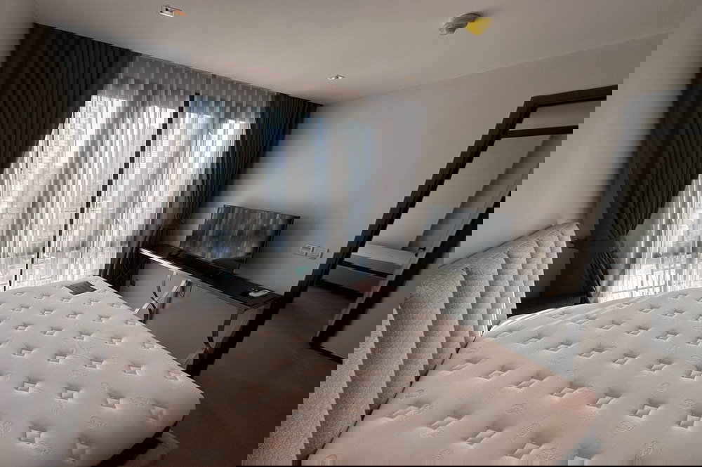 รูป 🔥 ขายพร้อมผู้เช่า !! 🔥 The Reserve Sukhumvit 61, 2 ห้งนอน, 1 ห้องน้ำ, ห้องมุม !! Code C20230900452 แต่งครบ, พร้อมเข้าอยู่, ราคาพิเศษ!!📣📣 - รูปที่ 6/11