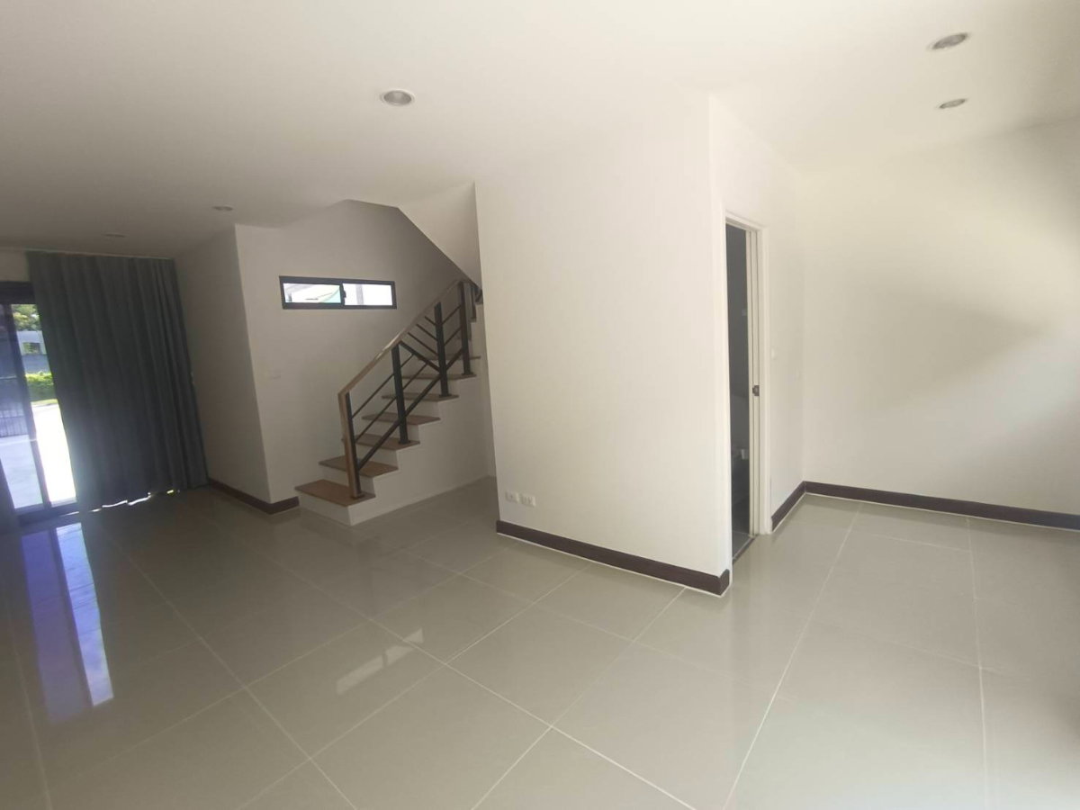 รูป 🏡 ทาวน์โฮมหลังใหญ่ รัตนาธิเบศร์–ราชพฤกษ์ รีโนเวทใหม่ จอดรถ 2 คัน | เดอะ แกลเลอรี่ รัตนาธิเบศร์ - ราชพฤกษ์ - รูปที่ 5/11