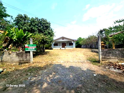Houses for sale Banphot Phisai Nakhon Sawan : HOME 333 Sq.w. Banphot Phisai Nakhon Sawan for 1.9M