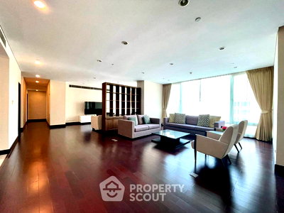 Condos for rent : 3-BR Condo at The Park Chidlom near BTS Chit Lom (ID 2578541)