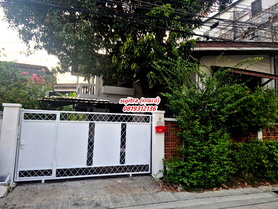 เช่าบ้านเดี่ยว เอสพลานาด รัชดาภิเษก : ให้เช่า บ้านเดี่ยว 2 ชั้น เล่นระดับ 50 ตรว. เข้าซอย 50 เมตร อยู่วิภาวดีต้นๆ