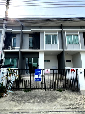 เช่าทาวน์โฮม ปทุมธานี : 🏡 ทาวน์โฮมรังสิต รีโนเวทใหม่ จอดรถ 2 คัน เพียง 12,000 | พฤกษาวิลล์ 111 รังสิต-เวิร์คพอยท์