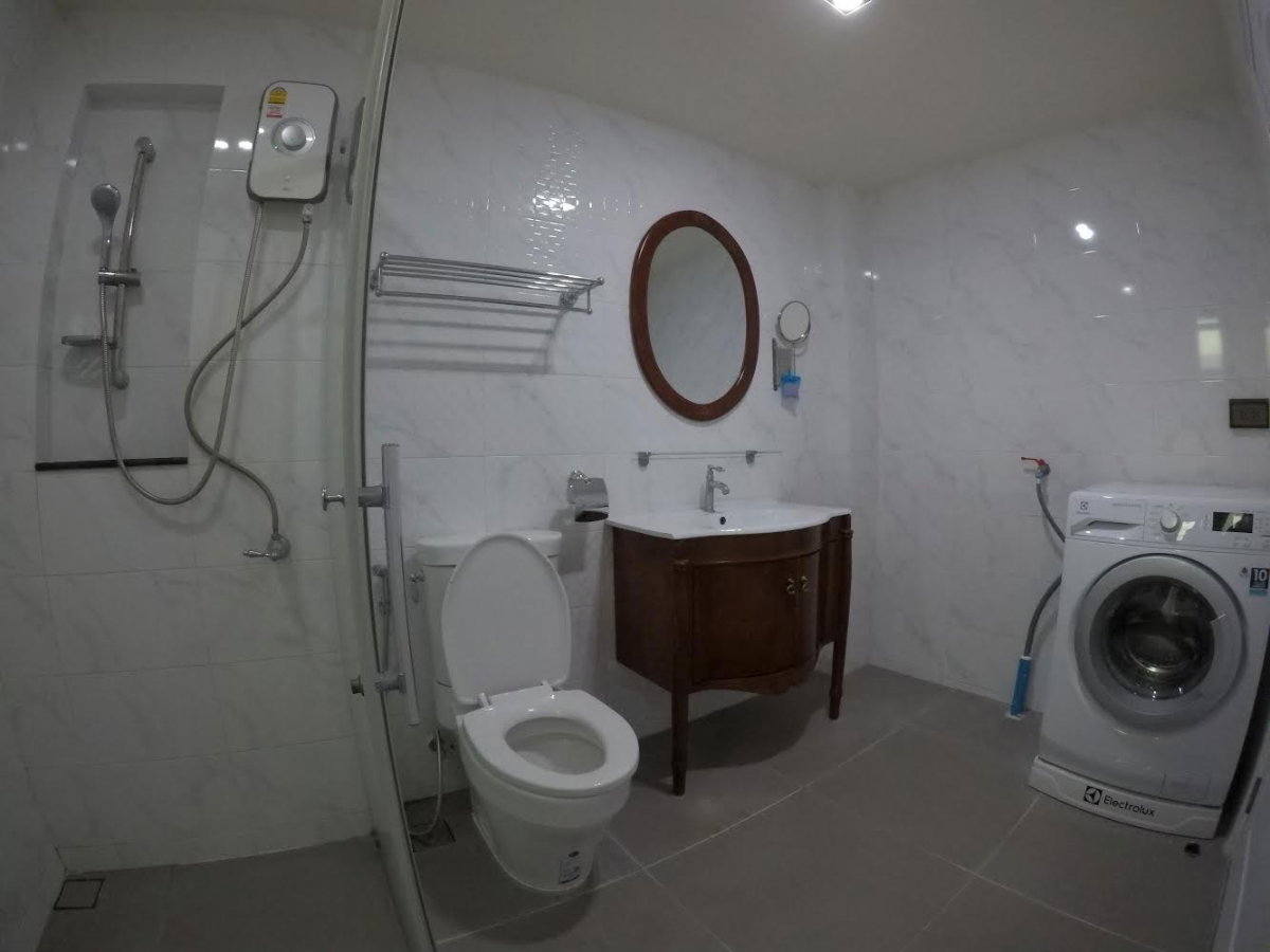รูป ให้เช่า !!1  ห้องนอนใหญ่ ใกล้ศูนย์ราชการแจ้งวัฒนะ  เมซอง การ์เด้น คอนโด Maison Garden Condo  - รูปที่ 8/10
