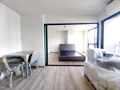 Condos for sale : CONDO 33.66 Sq.m. Huai Khwang Bangkok for 2M