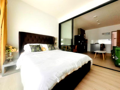 คอนโดให้เช่า : เอ สเปซ เมก้า 1 | ห้องพาโนรามาชั้นสูงพร้อมวิวสนามกอล์ฟ 16,000 บาท / เดือน