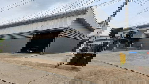 HR3396ขายหรือเช่าโรงงานพร้อมออฟฟิศ 2 ชั้น – ทำเลบางบ่อ (ซอยคิงคอง) พื้นที่พร้อมใช้งาน ฟังก์ชันครบ มีพื้นที่ว่างด้านข้างเยอะ เดินทางสะดวก