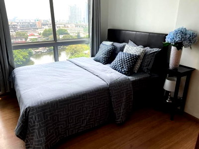 Condos for sale : P-119173 Pool View! The Base Sukhumvit 77 Near Habito Mall Only 2.89M | Line Id: @easycondoplus | 099-229-6397