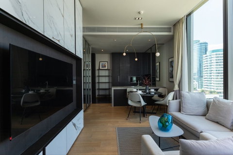รูปภาพ 🔥 For Rent !! 28 Chidlom, 2 bedroom, 2 bathroom, high floor 13++, corner room!!🔥Code C20250500037 furnished, ready to move in📣📣
