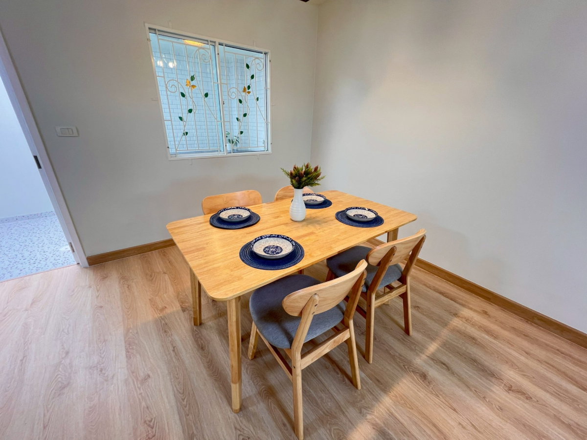 รูป ทาวน์เฮ้าส์ 2ชั้น ทำเลดี ใกล้รถไฟฟ้าสายสีส้ม หมู่บ้าน พฤกษาวิลล์ 50/1 รามคำแหง–ซอยมิสทีน ถนนราษฎร์พัฒนา เขตสะพานสูง เฟอร์ฯพร้อมอยู่ - รูปที่ 11/29