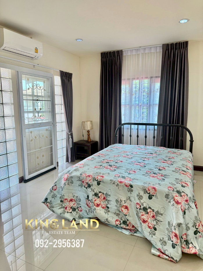 รูป 📌 บ้านเช่าพร้อมอยู่ บ้านใหม่มือ 1 หมู่บ้าน KC Parkville 3 3 ห้องนอน 3 ห้องน้ำ หลังใหญ่ รีโนเวทใหม่ทั้งหลัง ทำเลดี ซอยหทัยราษฎร์ - รูปที่ 3/18