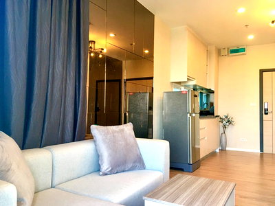 Condos for rent :  For Rent Amber by Eastern Star