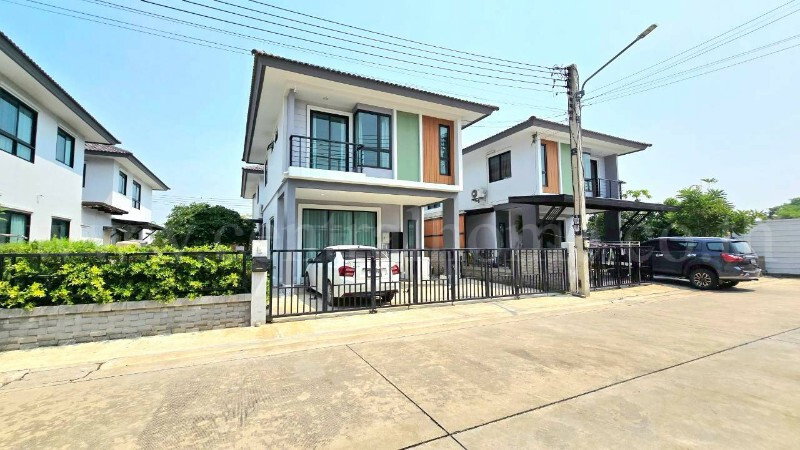 รูป บ้านเดี่ยว ฉัตรหลวง 15-1 บ้านสวย พร้อมอยู่ ราคาถูกสุดในโครงการ - รูปที่ 22/23