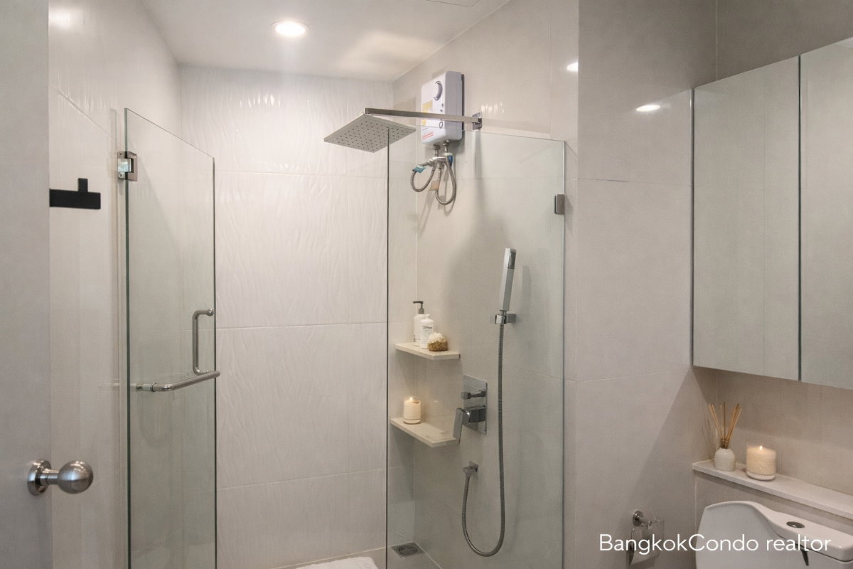 รูป 🍀🍀 Fully furnished💝 ให้เช่า📌  ริทึ่ม อโศก (Line: @rent2022) BTS อโศก ห้องสวย พร้อมเข้าอยู่ ราคาดี!!🔖A02868 - รูปที่ 6/11