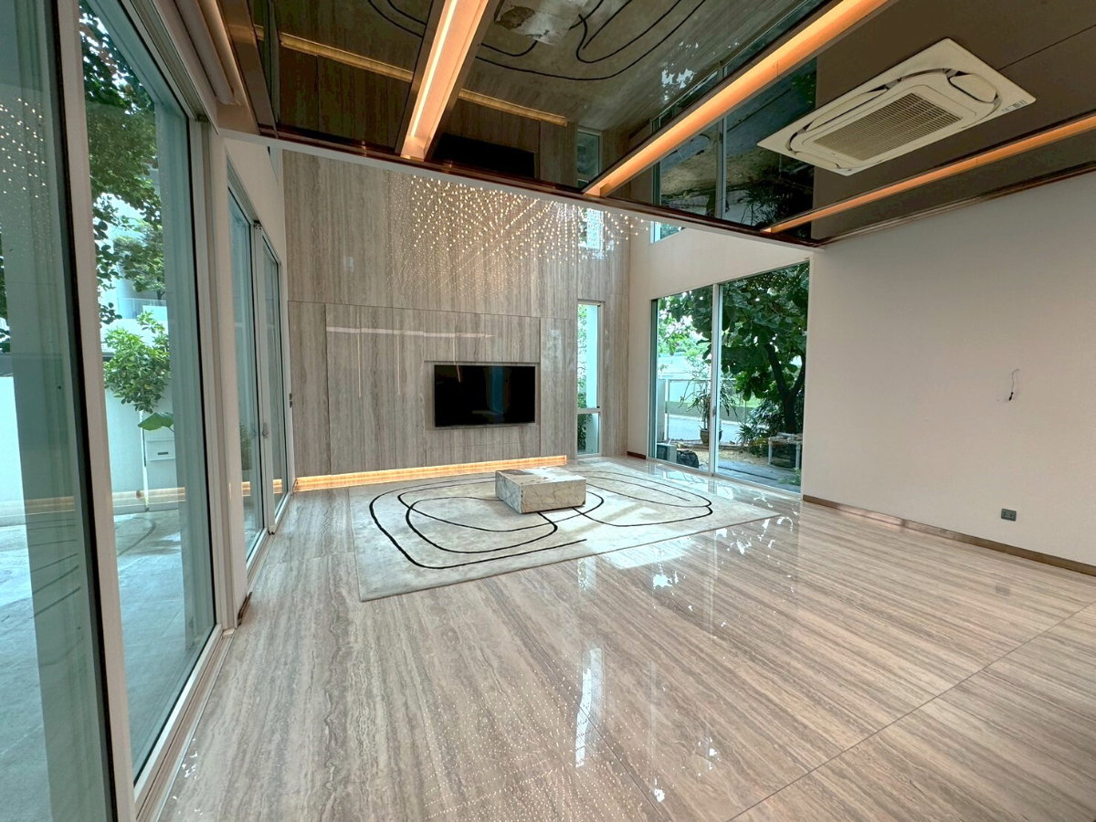 รูป บ้านหรูพร้อมสระว่ายน้ำส่วนตัว เอกมัย-รามอินทรา ** NO CO-AGENT ** - รูปที่ 31/44